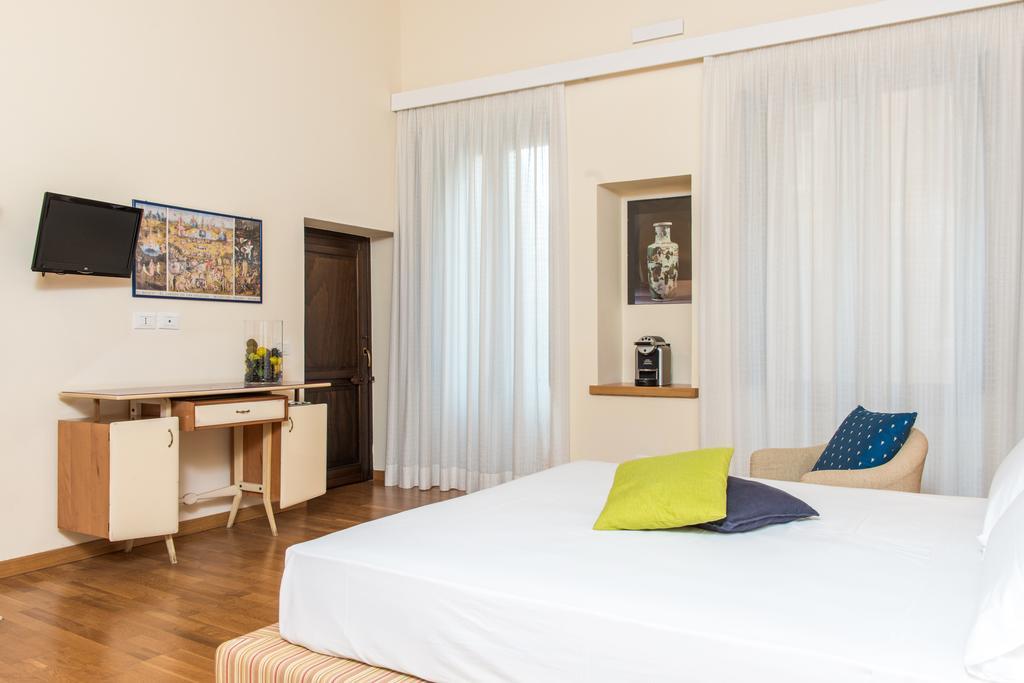 Suite Palace Castromediano Lecce Dış mekan fotoğraf