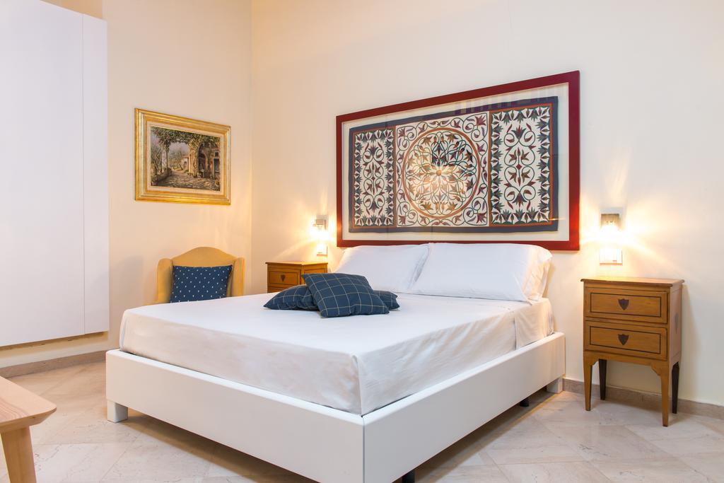 Suite Palace Castromediano Lecce Dış mekan fotoğraf